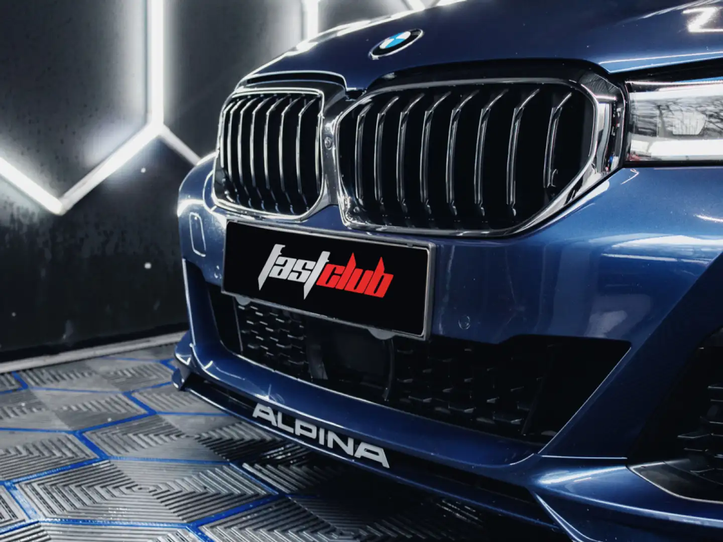 Alpina B5 LCI Touring V8 620 Bleu - 2