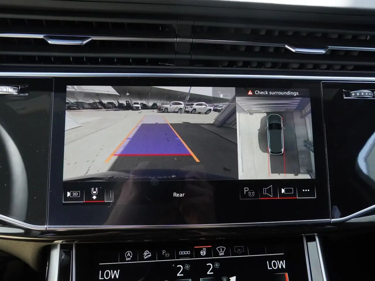 Audi Q7 снимка Audi Q7