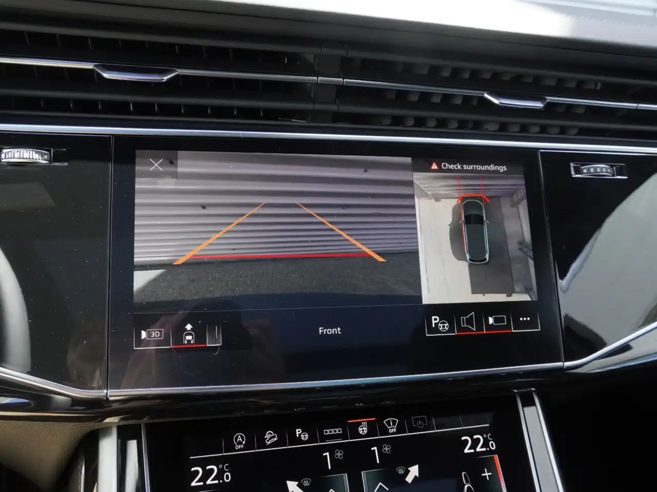 Audi Q7 снимка Audi Q7