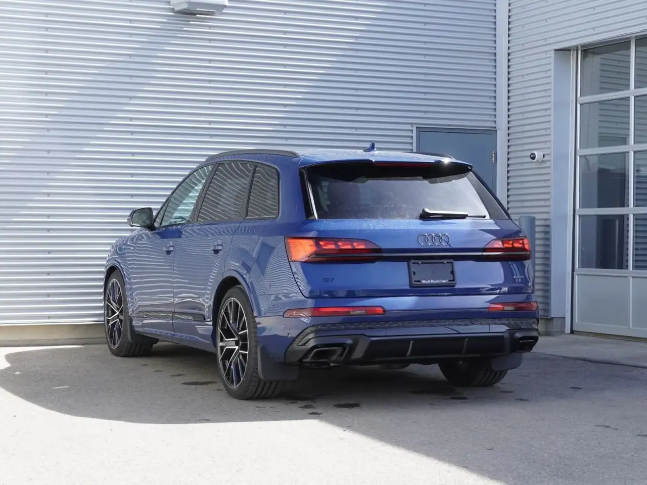 Audi Q7 снимка Audi Q7