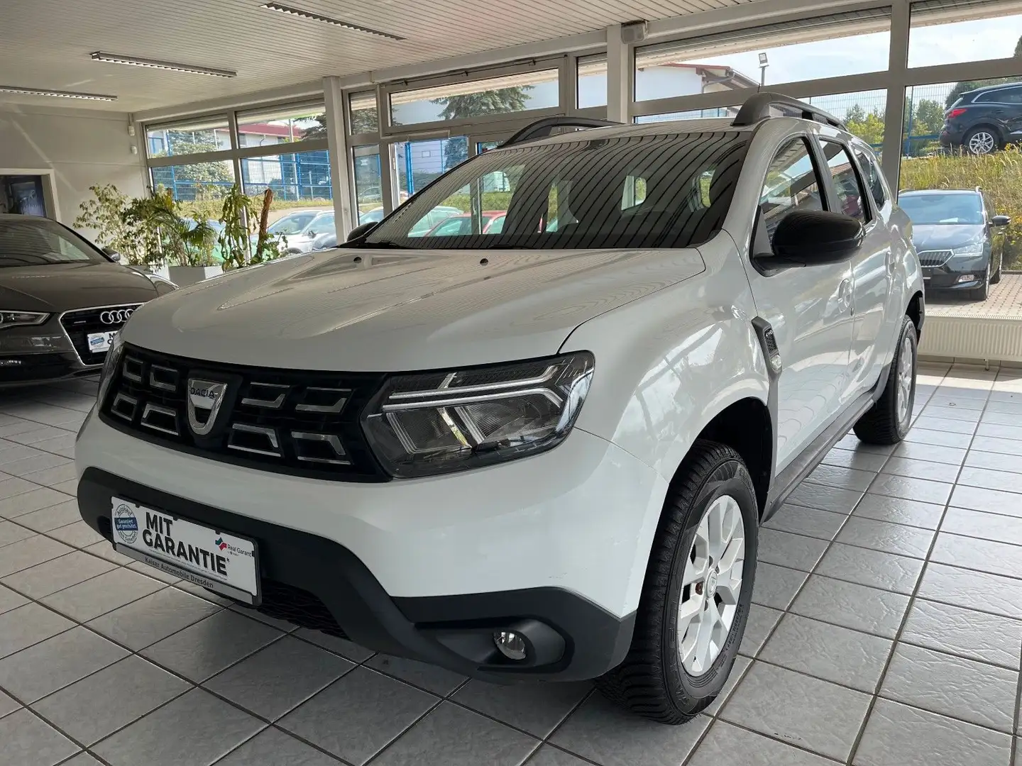 Dacia Duster II Comfort 4WD*AHK*Klima*SitzHeiz*1-Hand* Blanc - 1