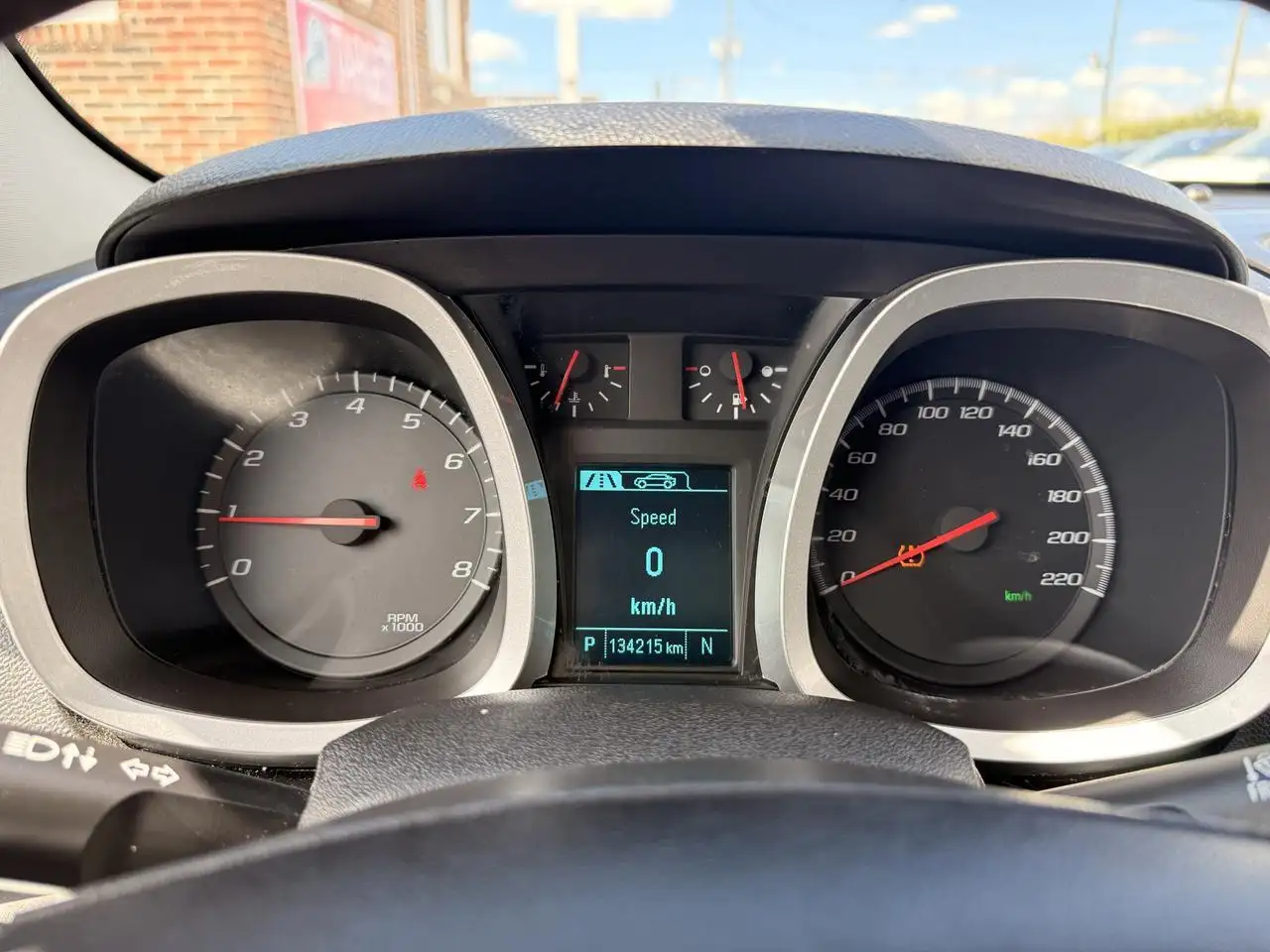 Chevrolet Equinox снимка Chevrolet Equinox