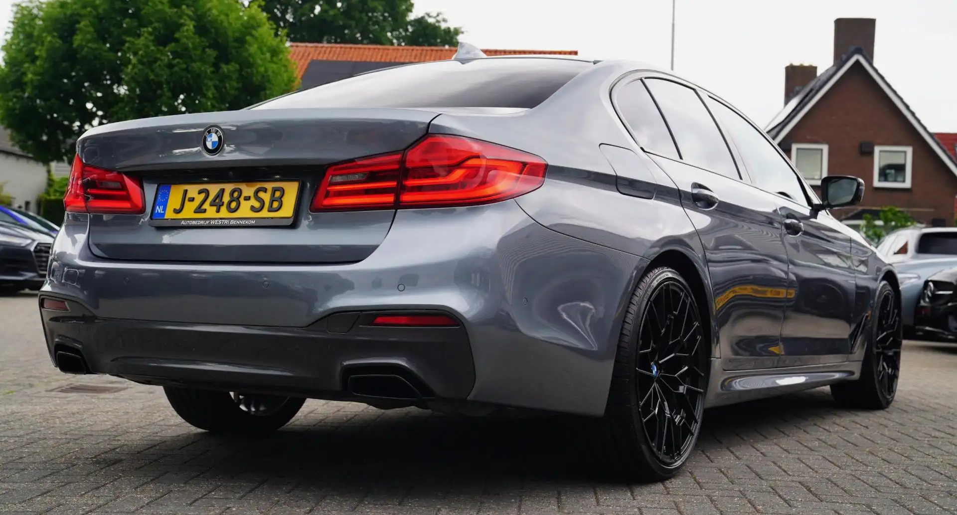 BMW 540 5-serie 540i xDrive High Executive | M-pakket | St Сірий - 2
