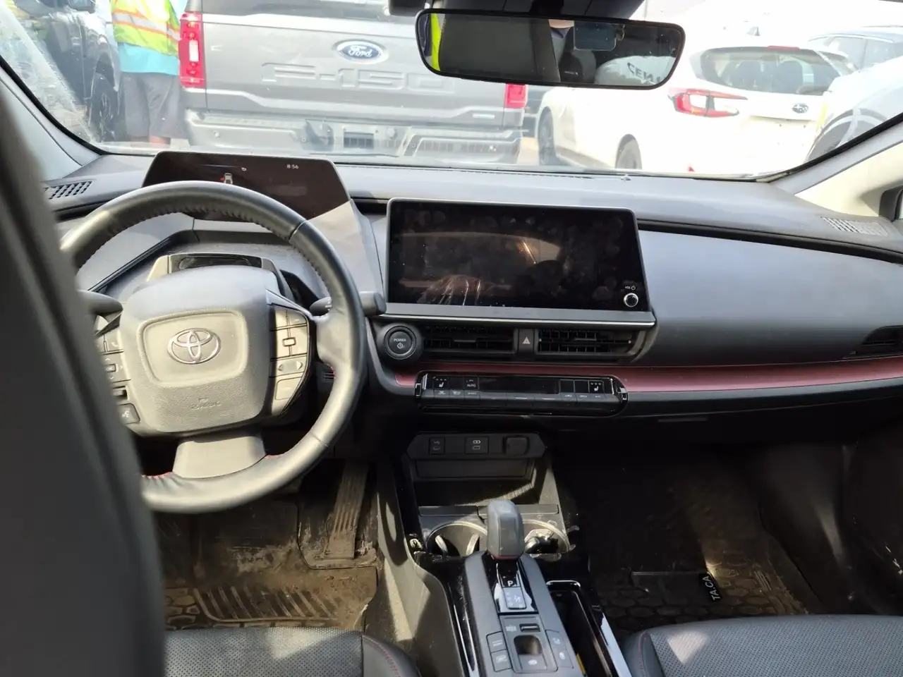 Toyota Prius Prime снимка Toyota Prius Prime