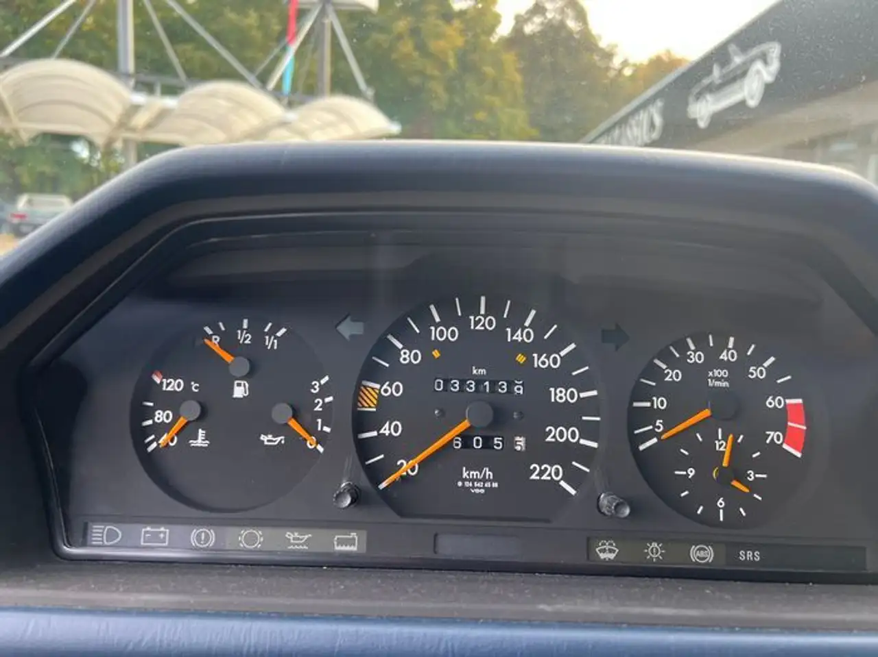 Mercedes-Benz E 230 1.Hand / Scheckheft /Automatik/ 33139 km, foto 12