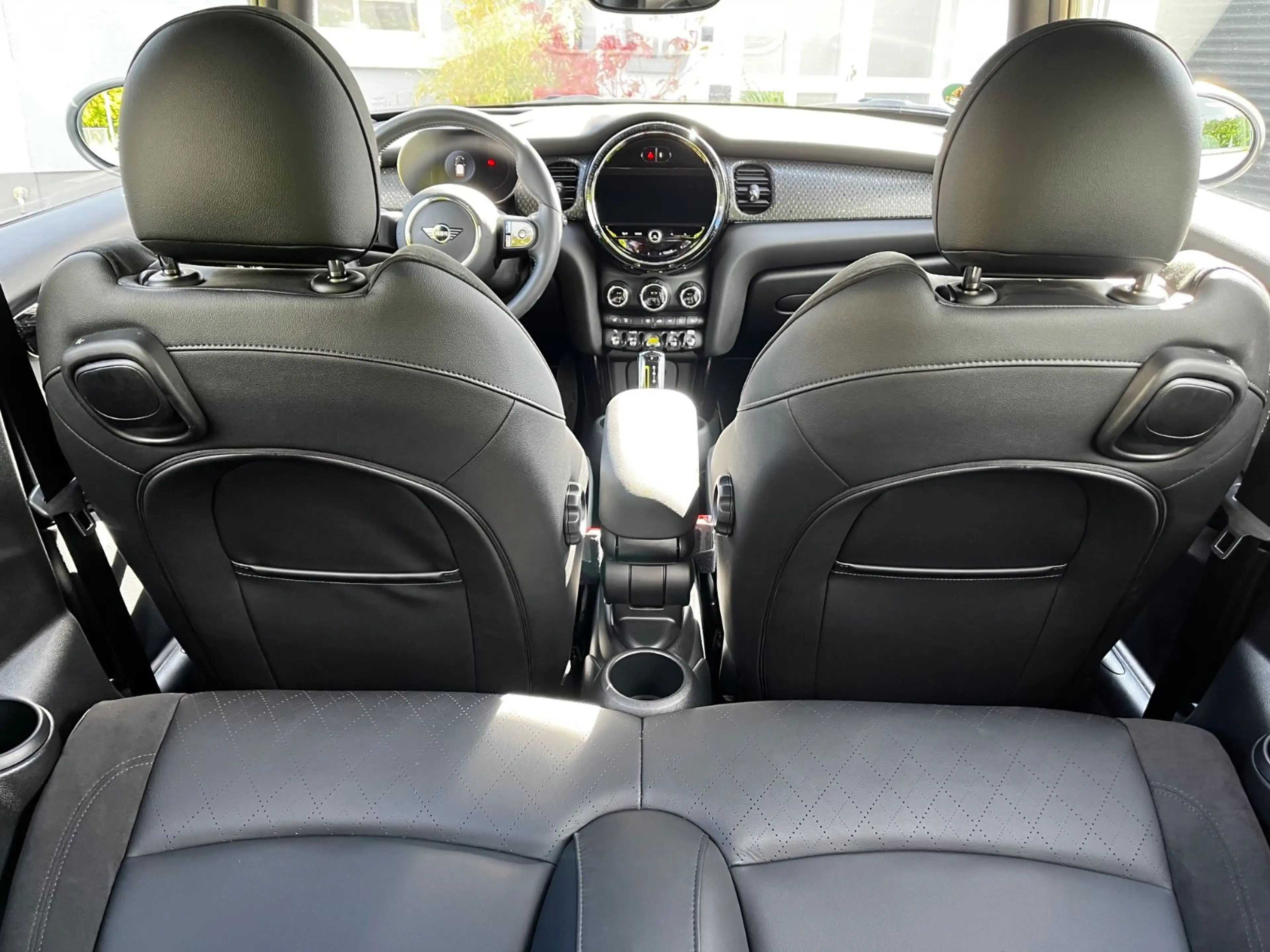 MINI Cooper SE Cooper Leder Pano HUD Navi LED KAM H/K 17 1. Hd — photo 12