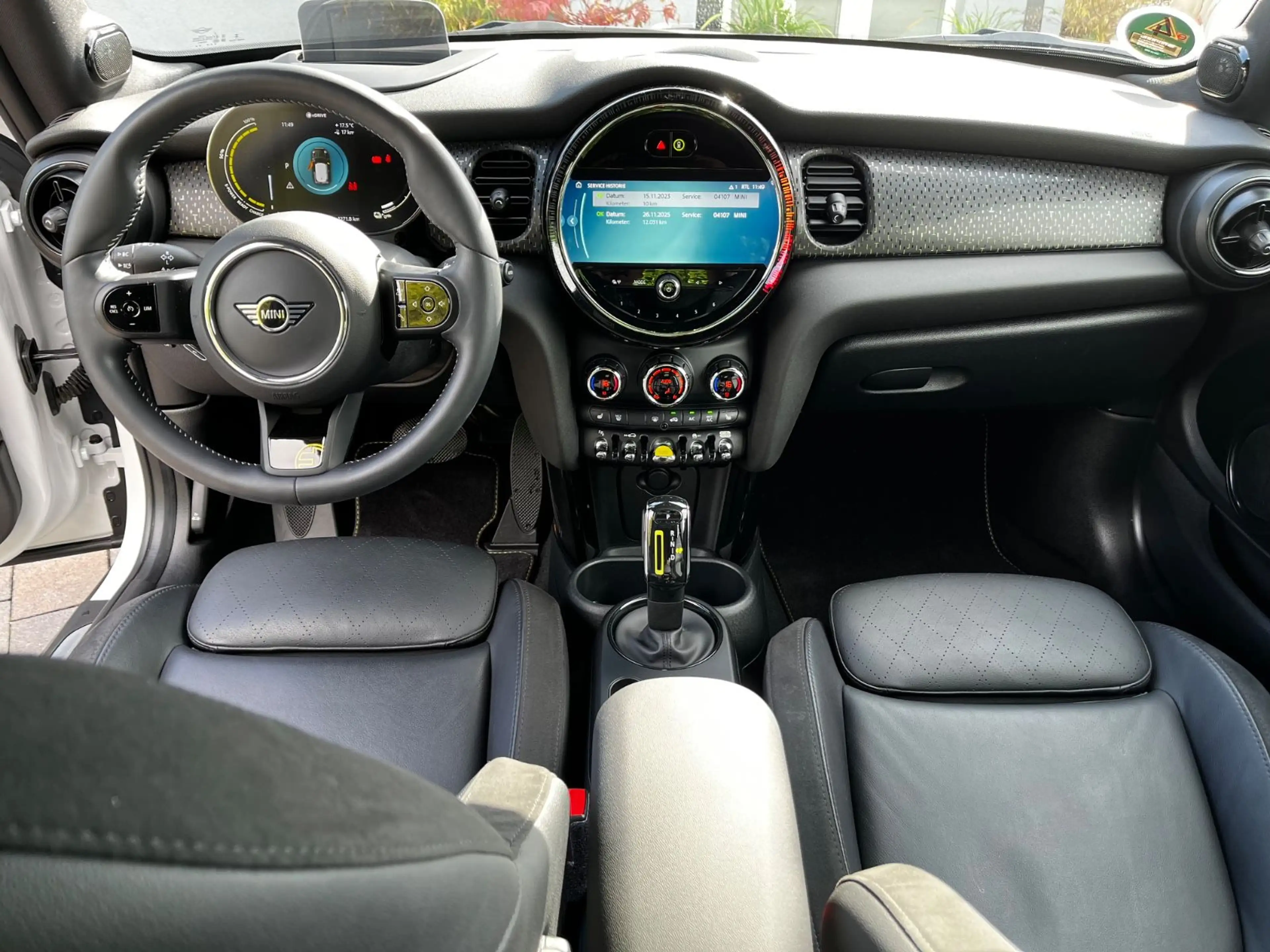 MINI Cooper SE Cooper Leder Pano HUD Navi LED KAM H/K 17 1. Hd — photo 8
