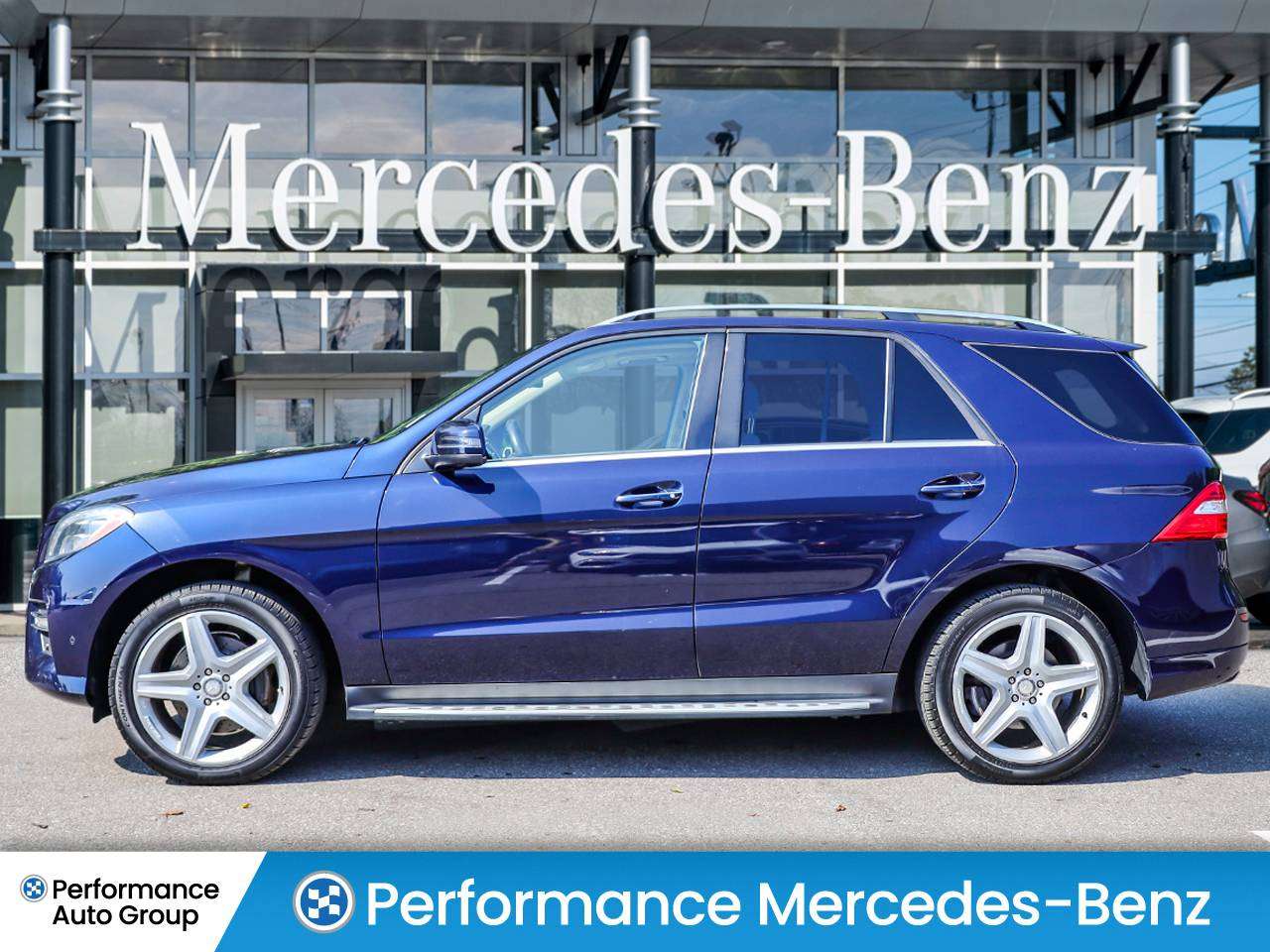 2015 Mercedes-Benz M-Class 1-Owner|SafetyCertified|Diesel|LowKM|JustArrived — снимка 1