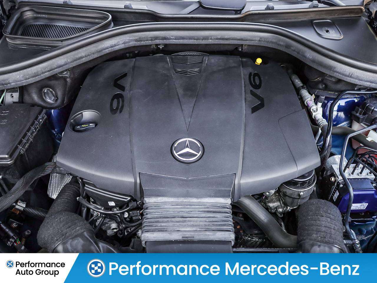 2015 Mercedes-Benz M-Class 1-Owner|SafetyCertified|Diesel|LowKM|JustArrived — снимка 1