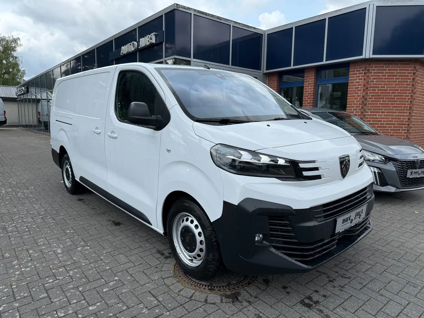 Peugeot Expert 2.0 BlueHDi 145 L3 Weiß - 2