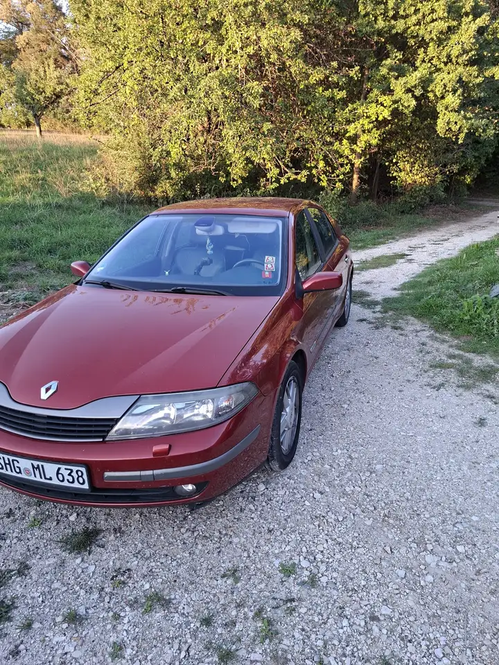 Renault Laguna 3.0 V6 Privilege, foto 2