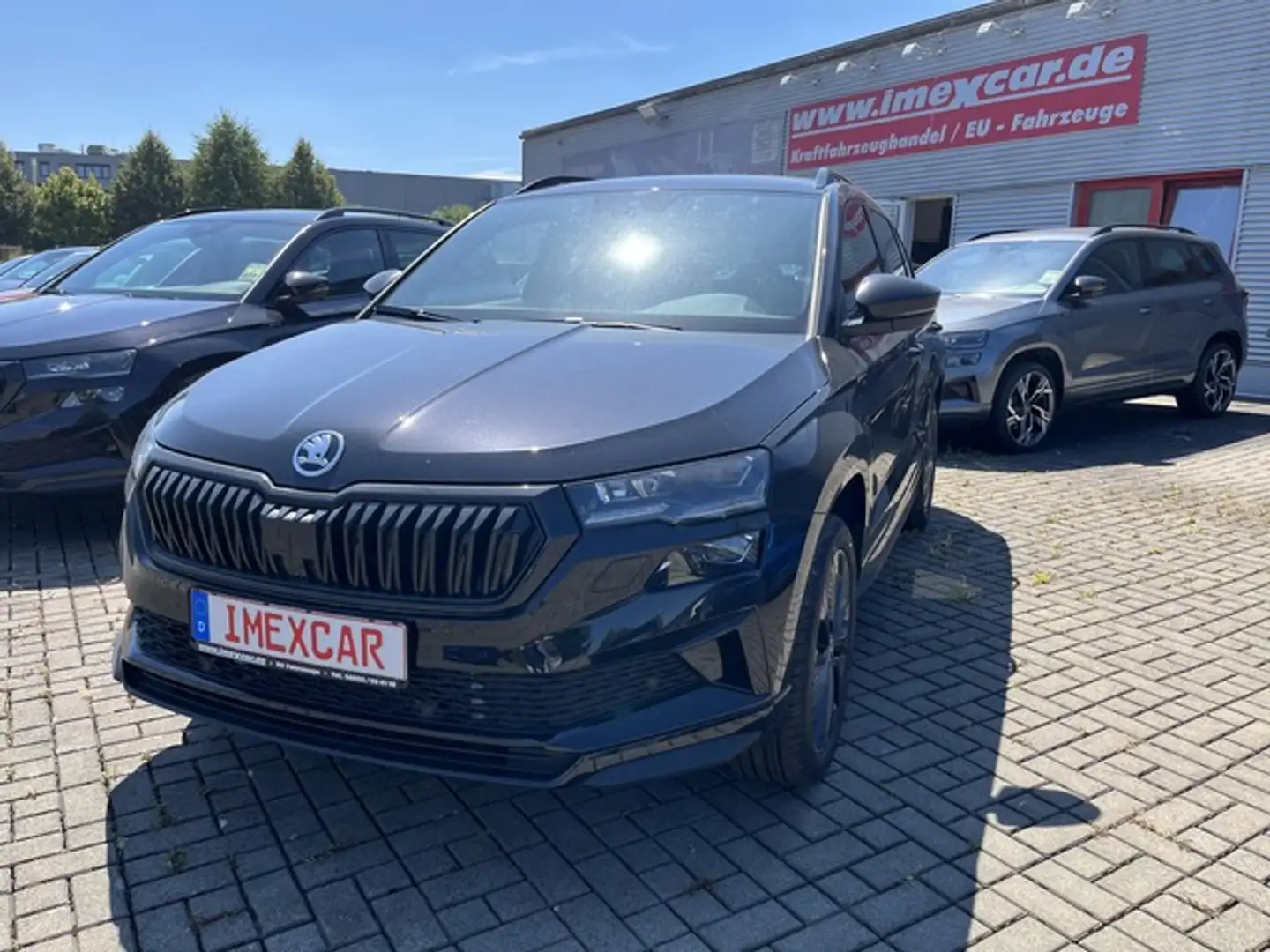 Skoda Karoq 1.5 TSI DSG Sportline + PDC V+H + Kamera + AHK + 1 Noir - 1