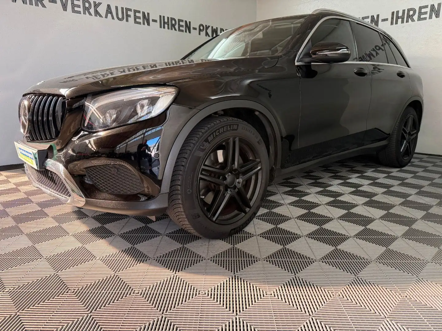 Mercedes-Benz GLC 350 d 4Matic AHK ACC RFK  *Lackmängel* Noir - 1