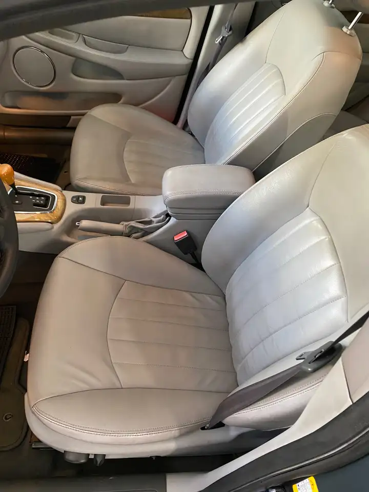 Jaguar X-Type Berlina 2.5 V6 Executive, foto 7