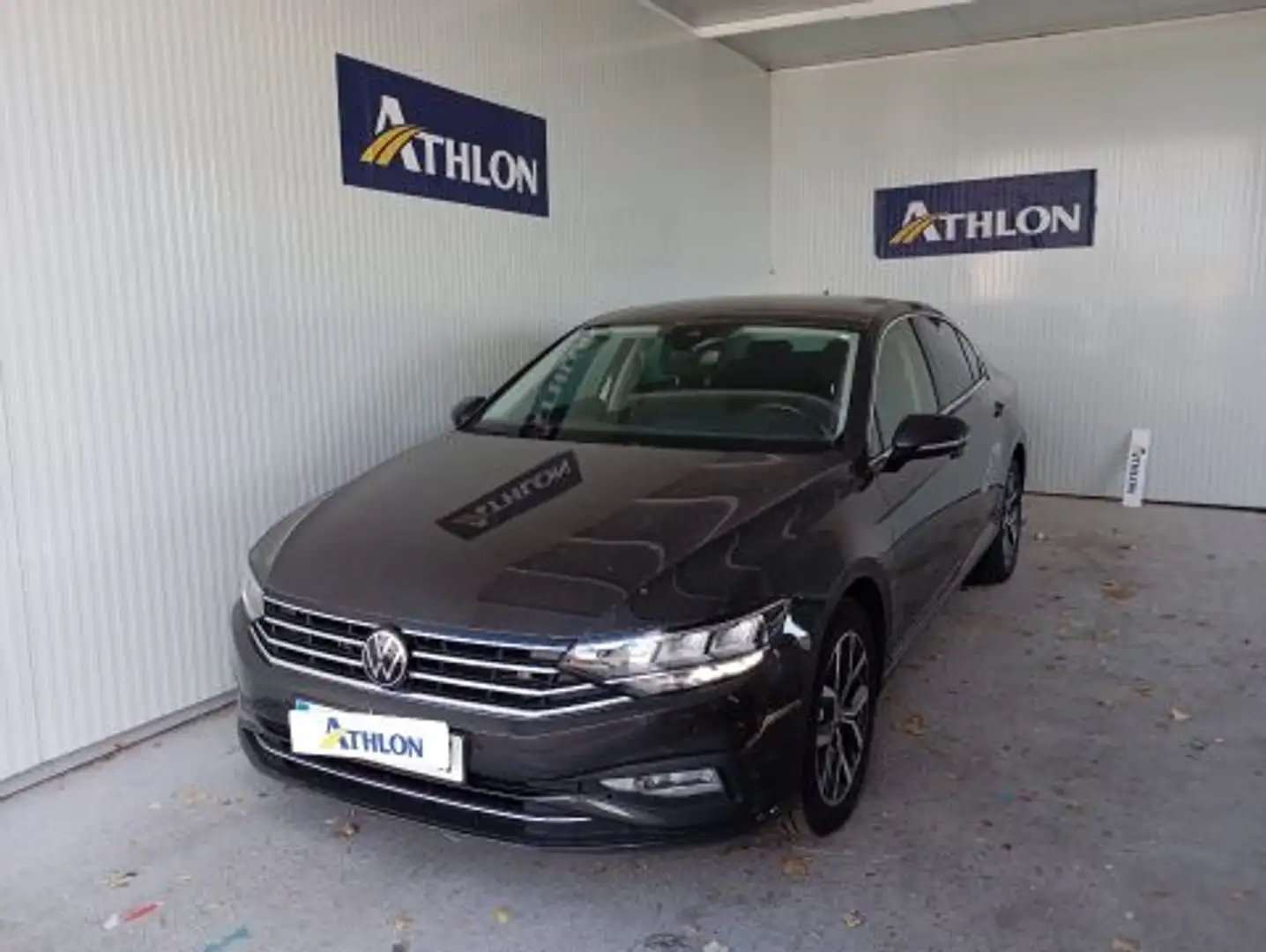 Volkswagen Passat 2.0TDI EVO Executive DSG7 110kW Gris - 1