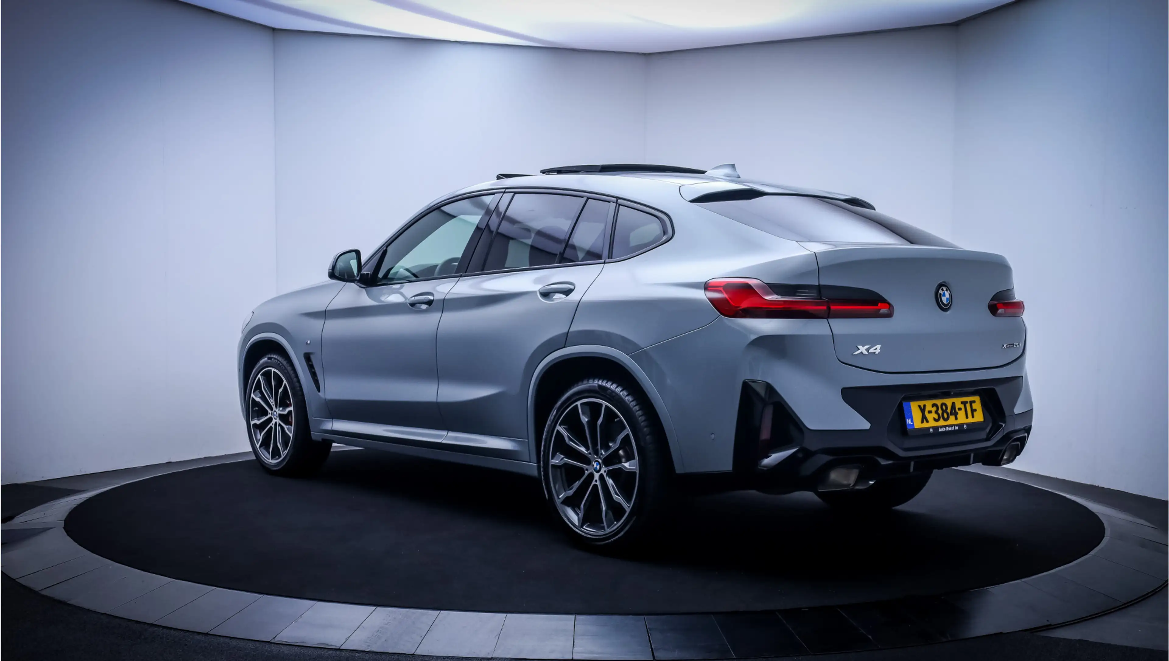 BMW X4 20iA M-SPORT High Executive ORIGINEEL NL. PANO | L — photo 8