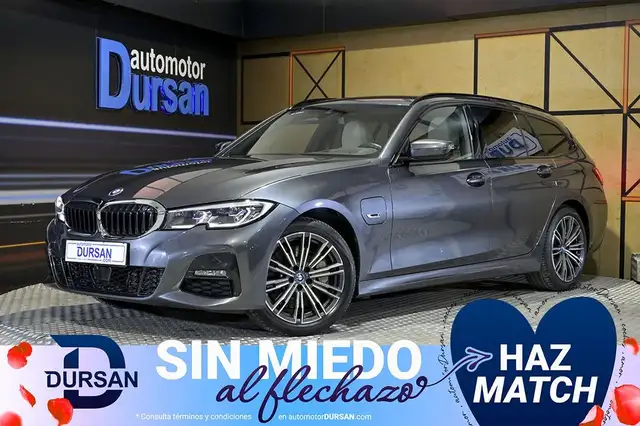 BMW 330 330e xDrive Touring