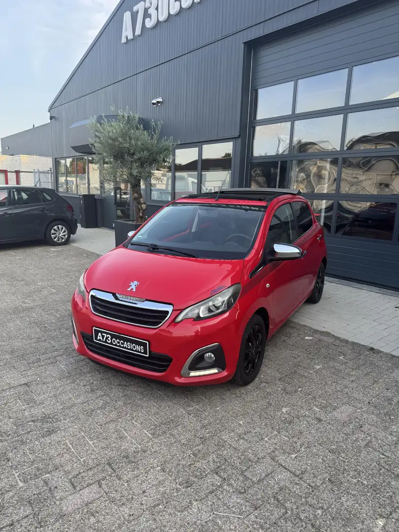 Peugeot 108 Rood - 1
