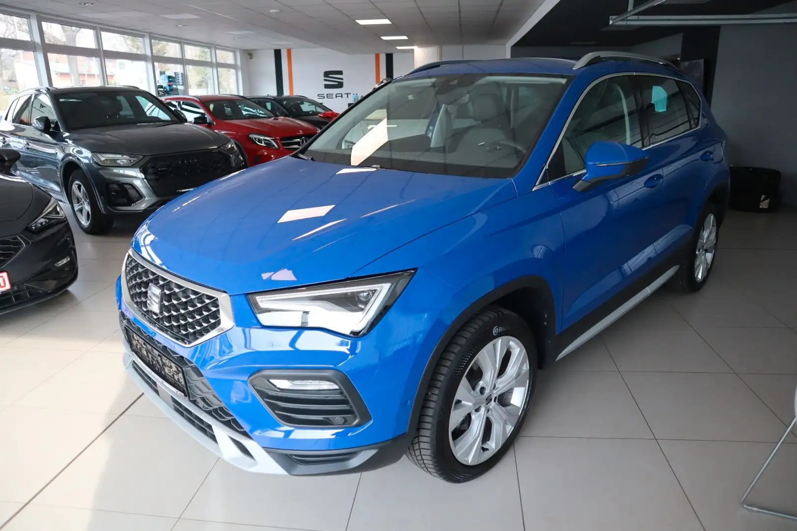 SEAT Ateca Xperience/STANDHEIZUNG/PLA/KAMERA/DAB Blau - 1