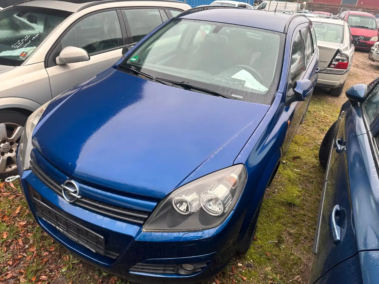 Opel Astra H Caravan Edition Blau - 1