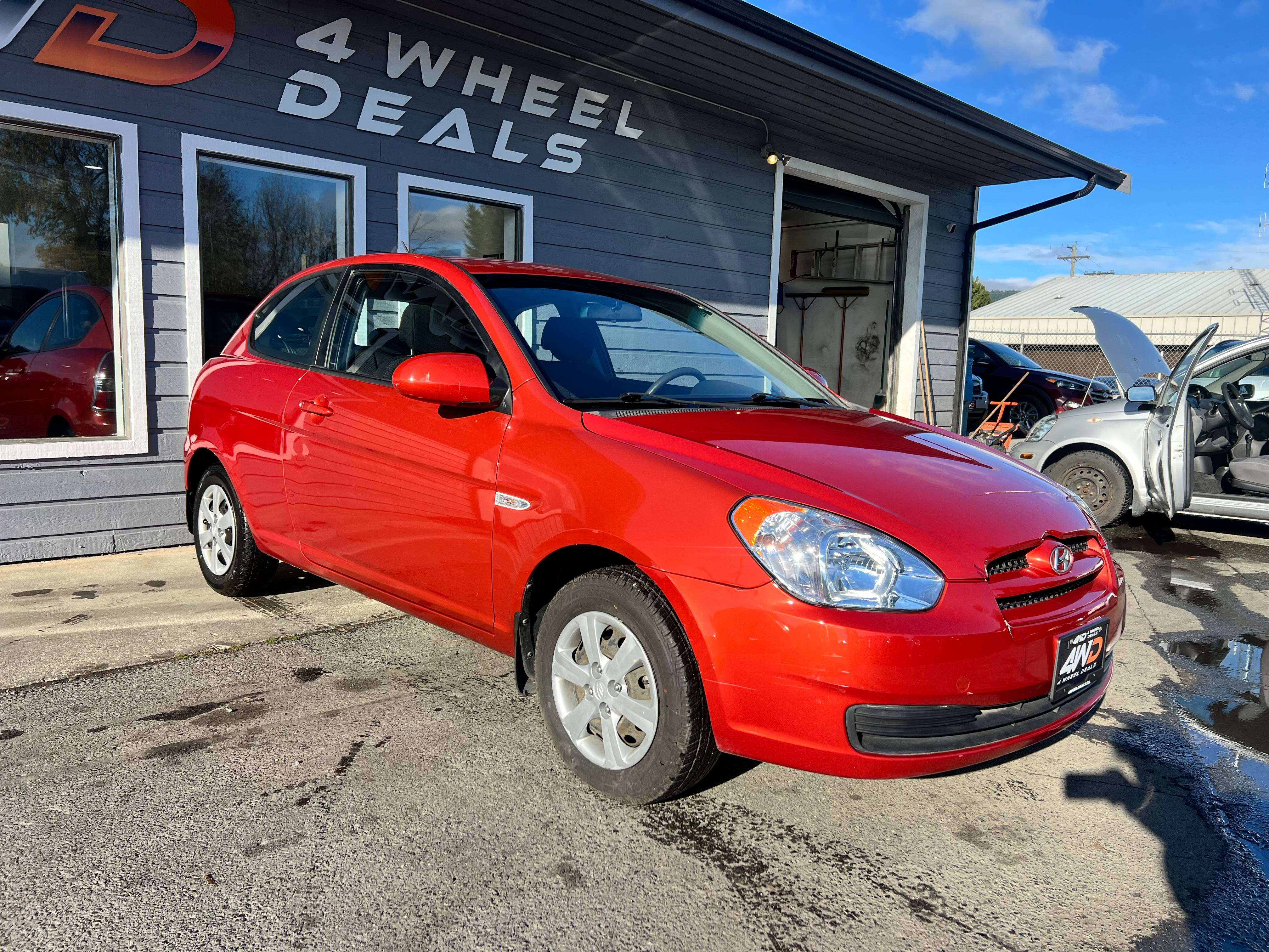 2009 Hyundai ACCENT Hatchback 3-Door