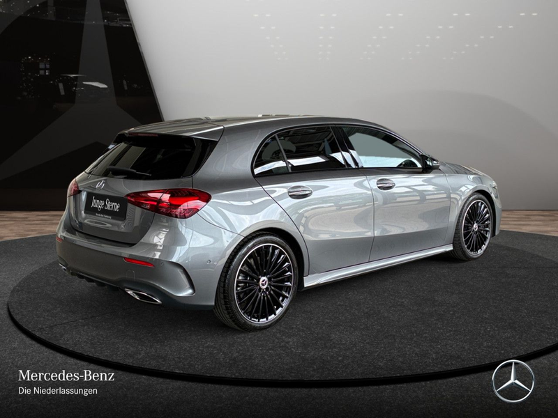 Mercedes-Benz A 250 4M AMG+NIGHT+MULTIBEAM+KAMERA+TOTW+KEYLESS — photo 8