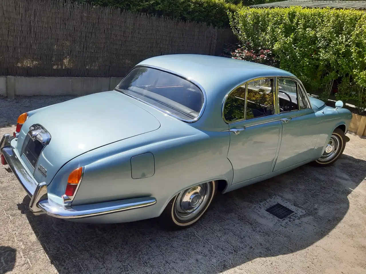 Jaguar 420 Daimler souvereign, foto 3