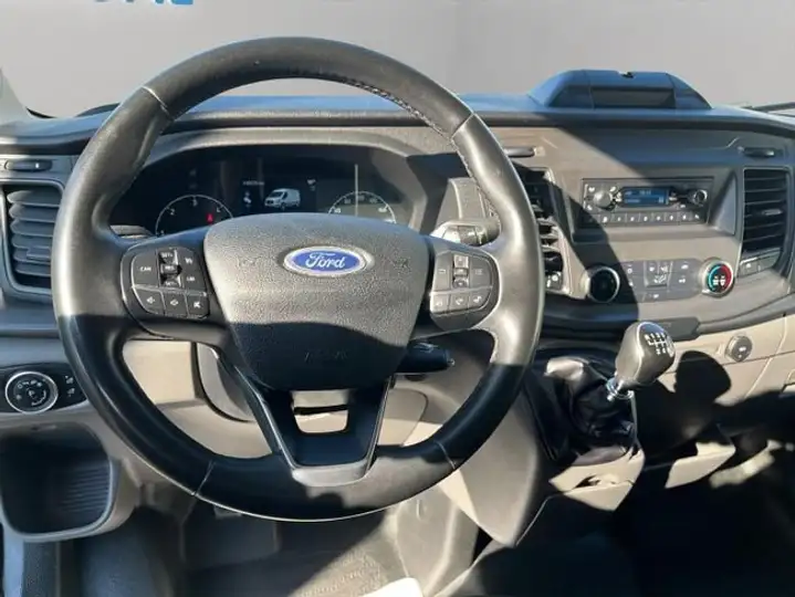 Ford Transit 2023, foto 8