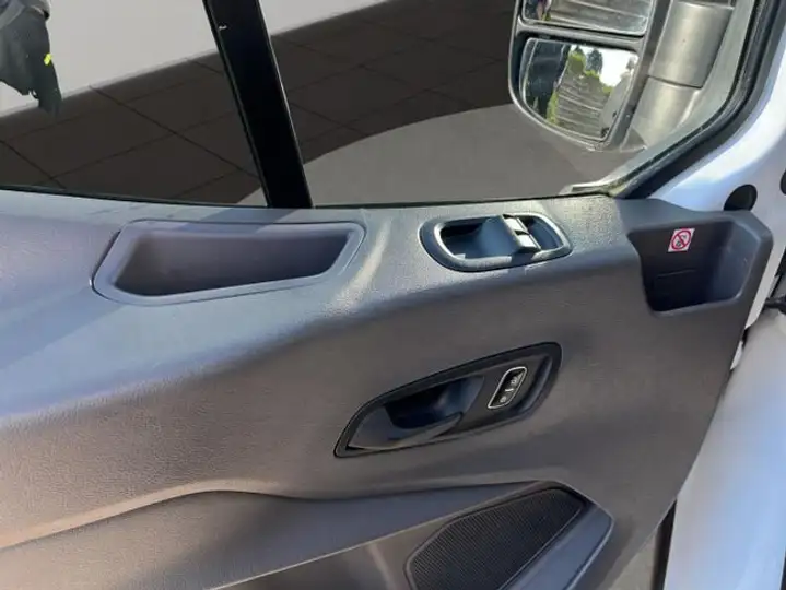 Ford Transit 2023, foto 9