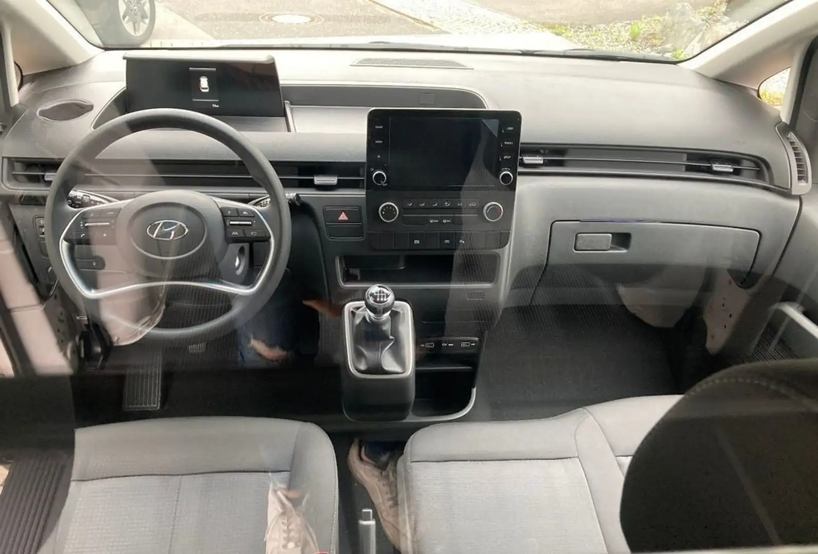 Hyundai STARIA 2.2 CARGO Blanco - 1