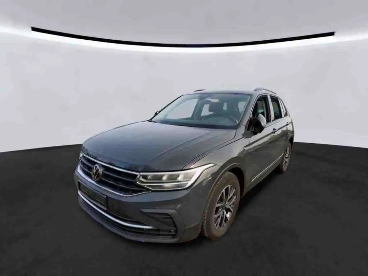 Volkswagen Tiguan Life 1.5TSI DSG/ Bluetooth, LED, ACC, SHZ Grau - 2