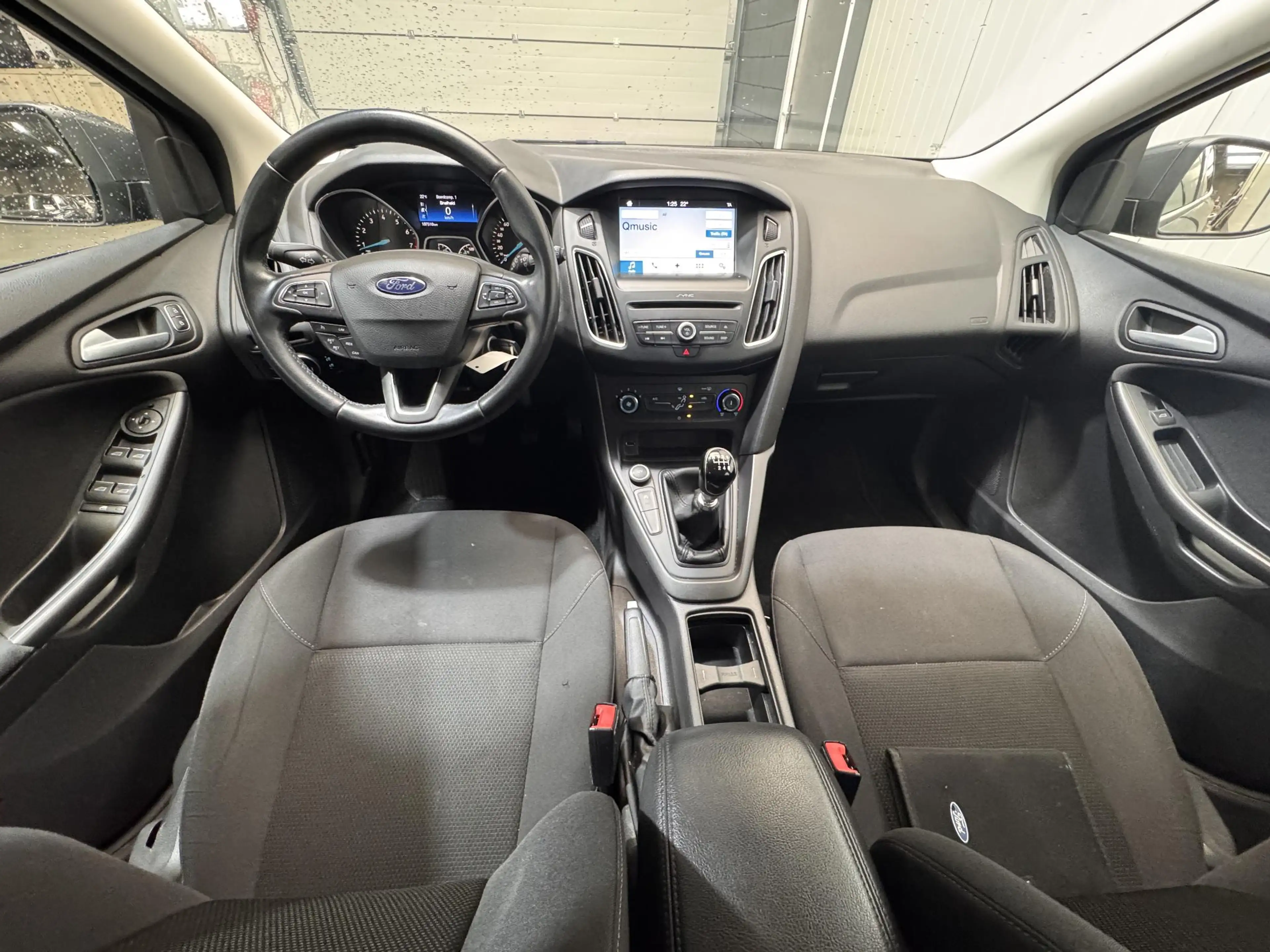 Ford Focus 1.0 Lease Edition DB riem wordt vervangen ! — photo 11