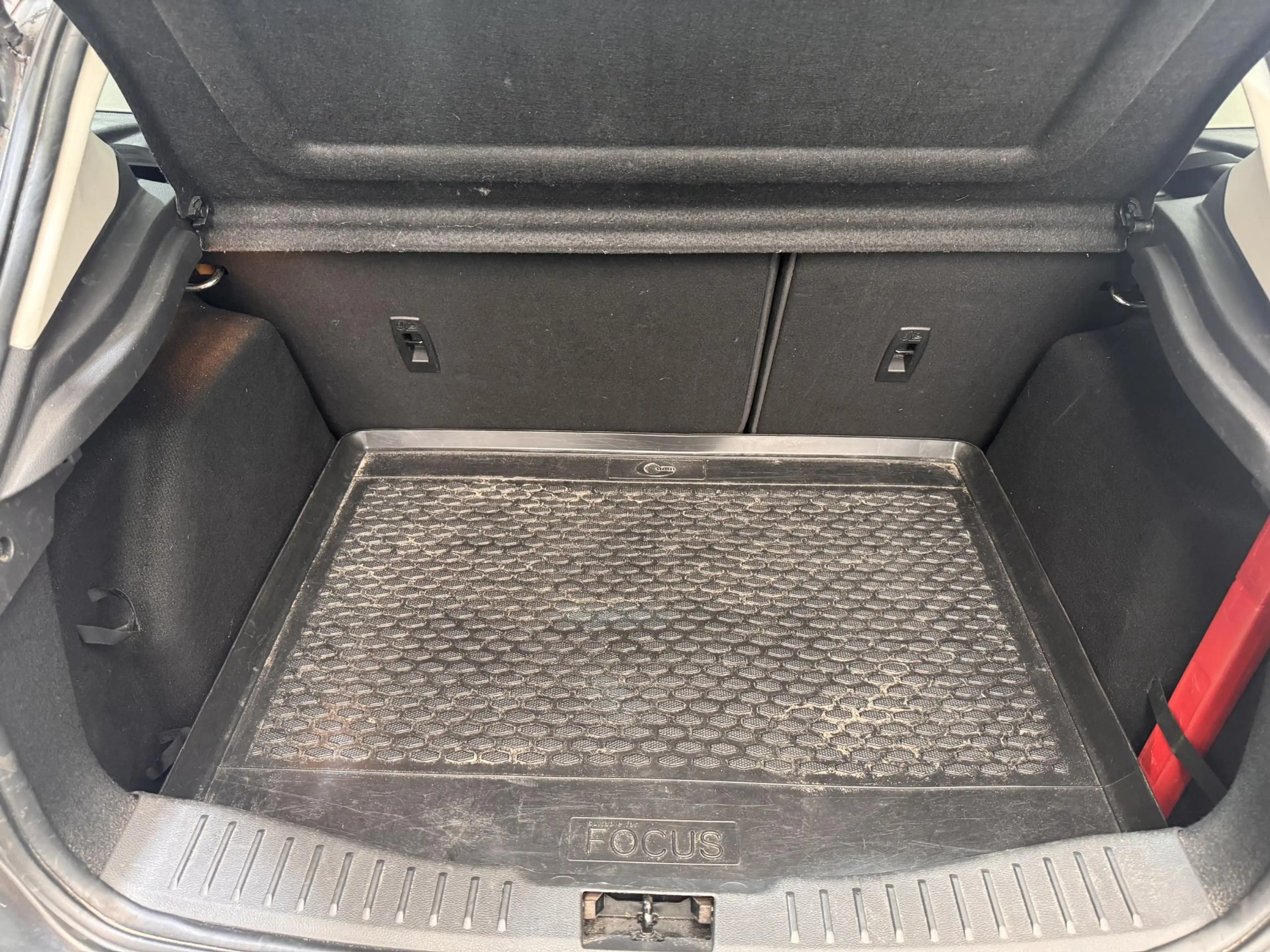 Ford Focus 1.0 Lease Edition DB riem wordt vervangen ! — photo 9