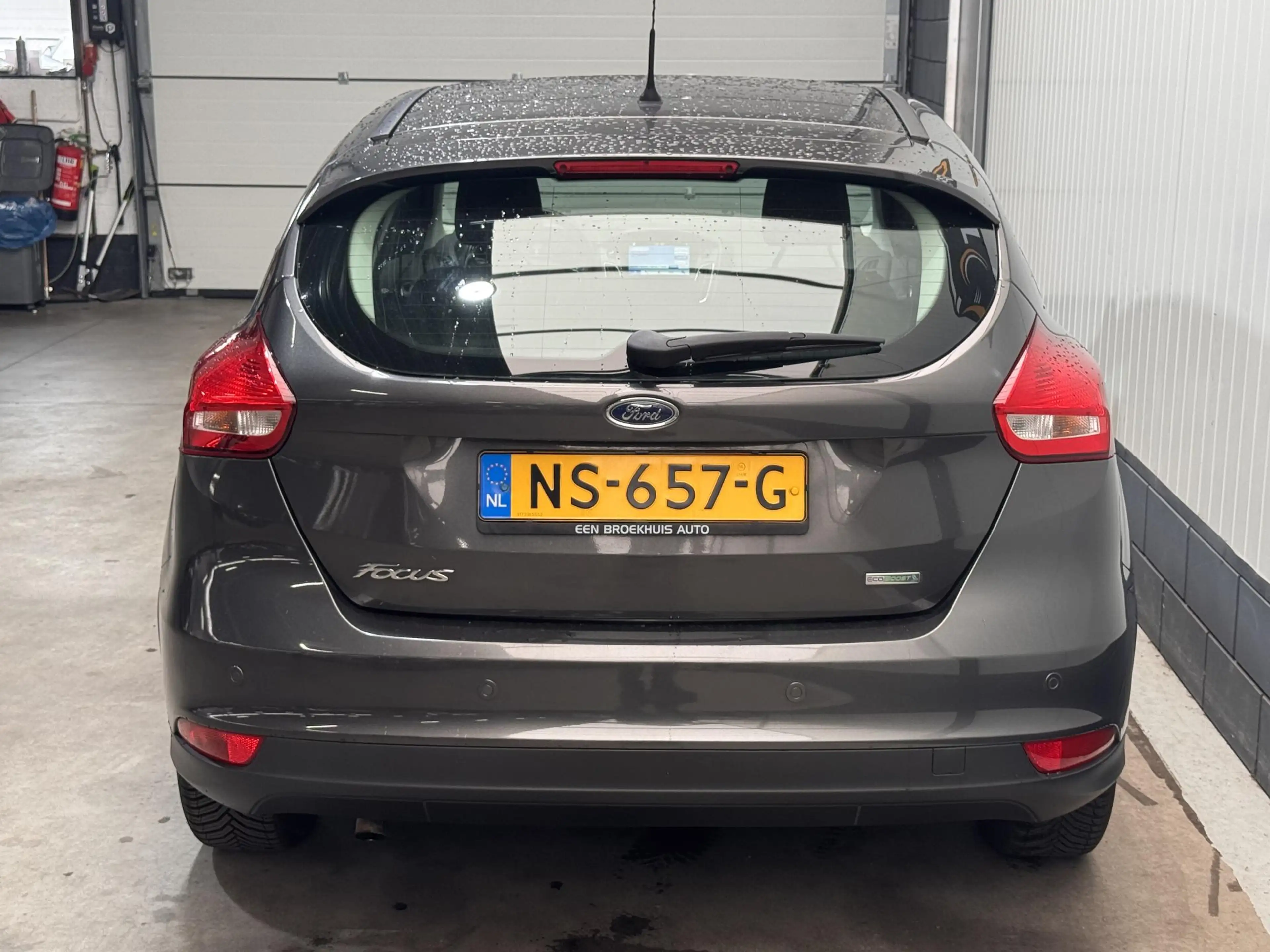 Ford Focus 1.0 Lease Edition DB riem wordt vervangen ! — photo 6