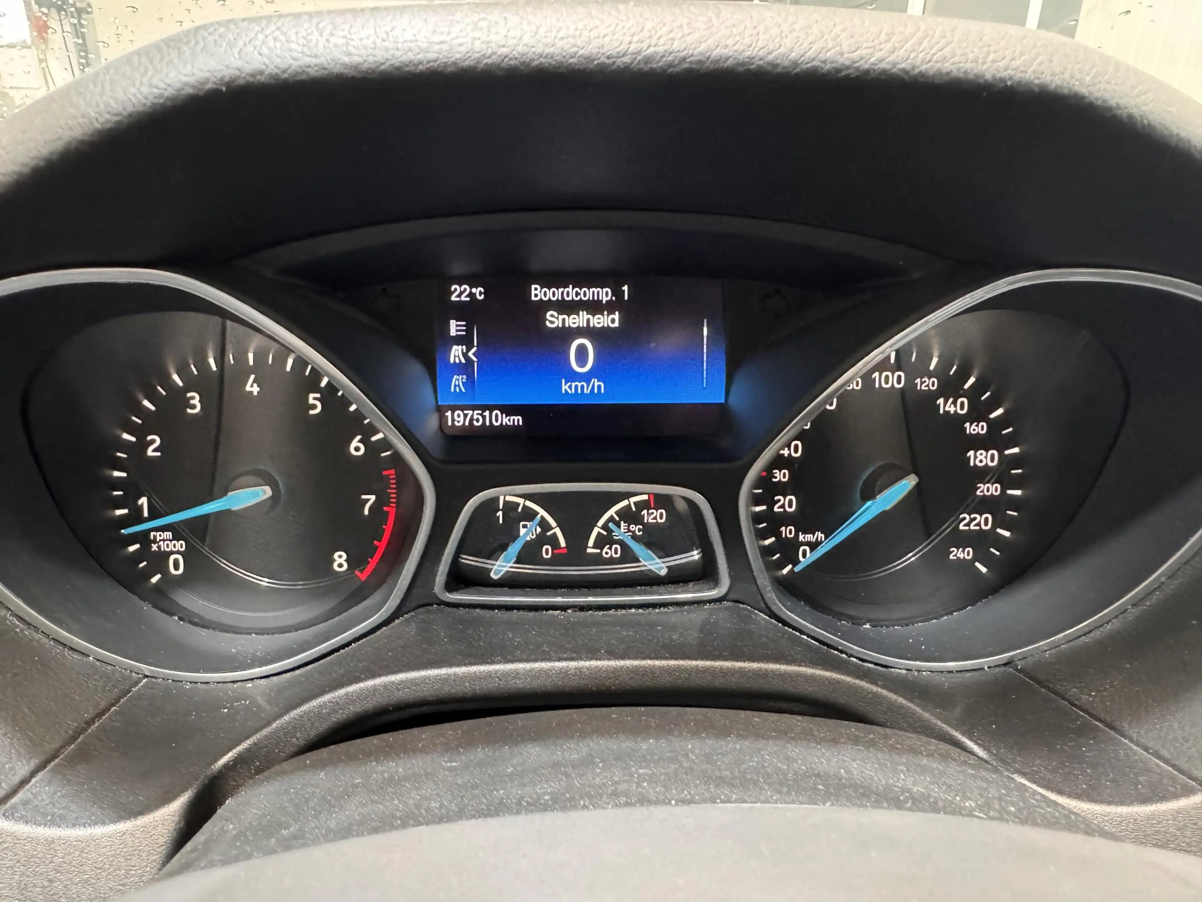 Ford Focus 1.0 Lease Edition DB riem wordt vervangen ! — photo 15