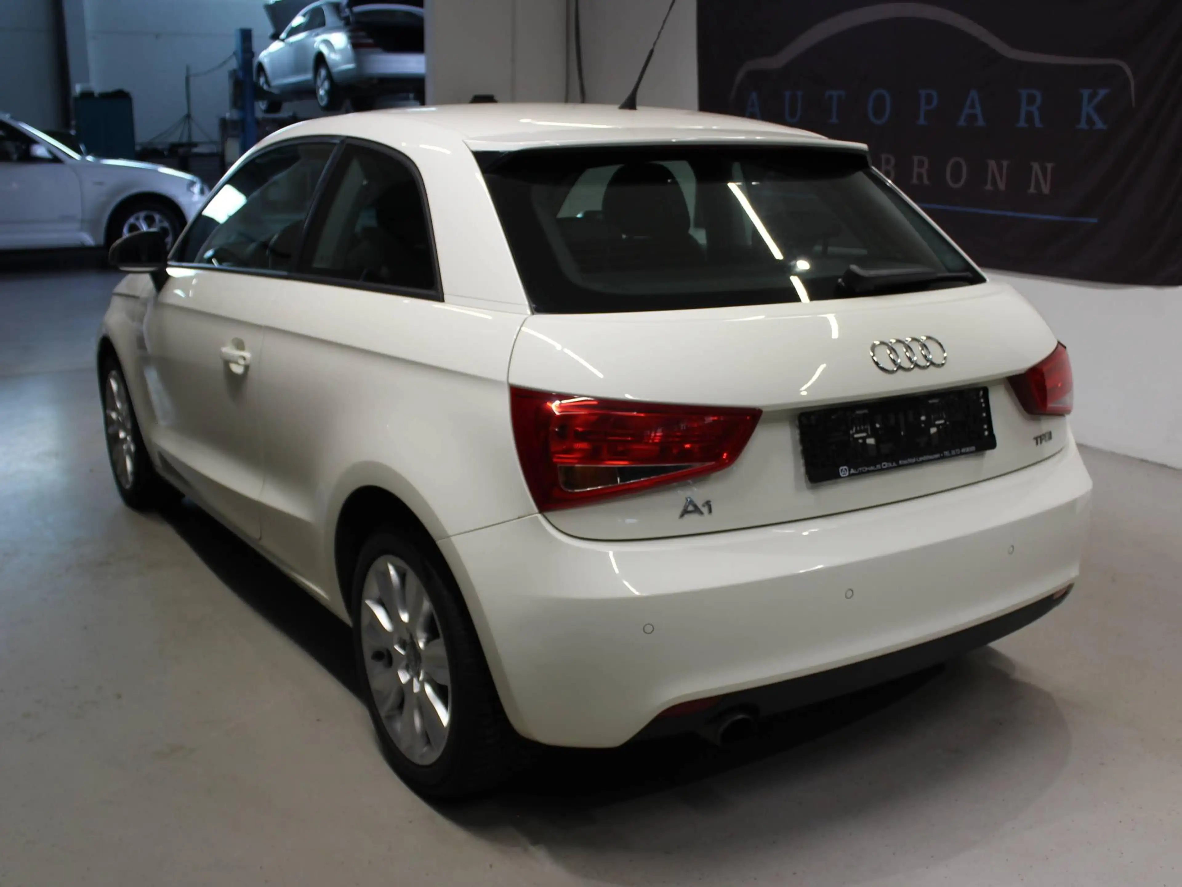 Audi A1 1.2 TFSI Ambition*Sportsitze*Sitzheizung*Klima*Navi*PDC — photo 6