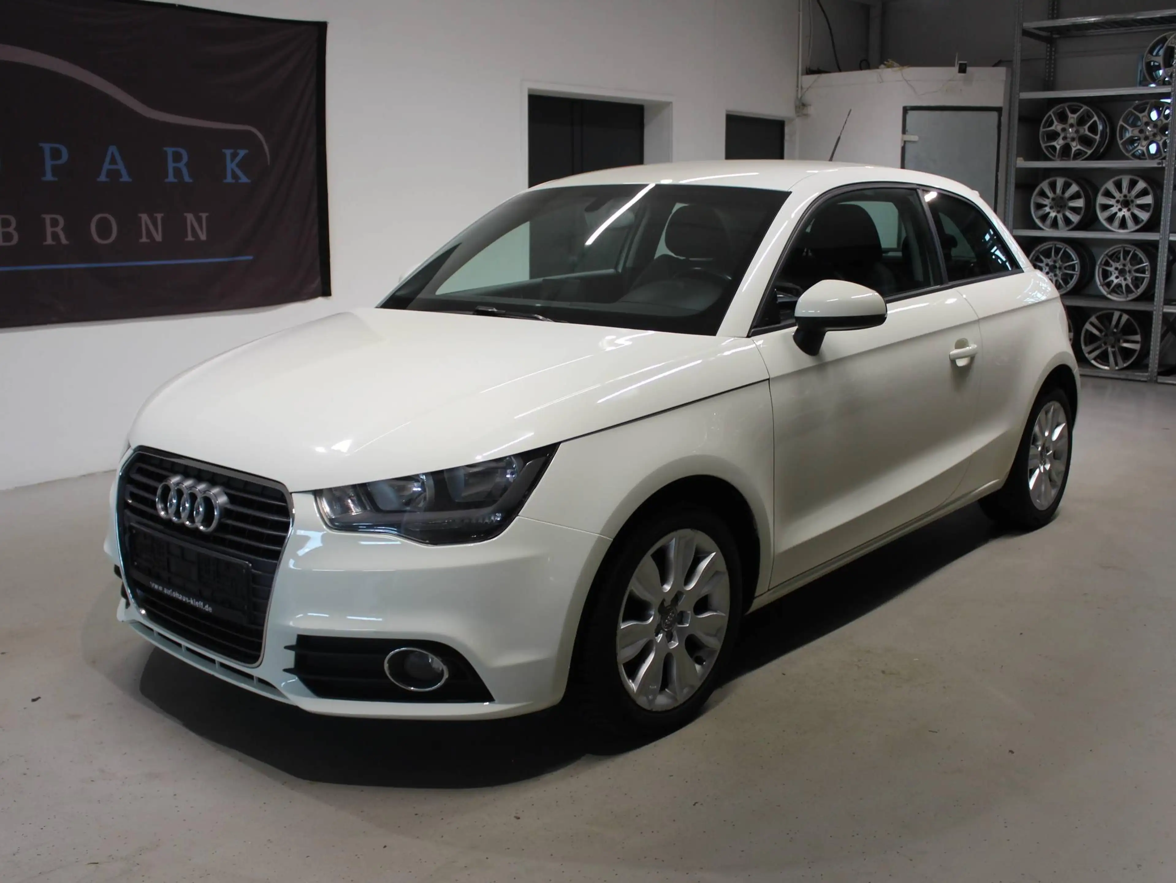 Audi A1 1.2 TFSI Ambition*Sportsitze*Sitzheizung*Klima*Navi*PDC