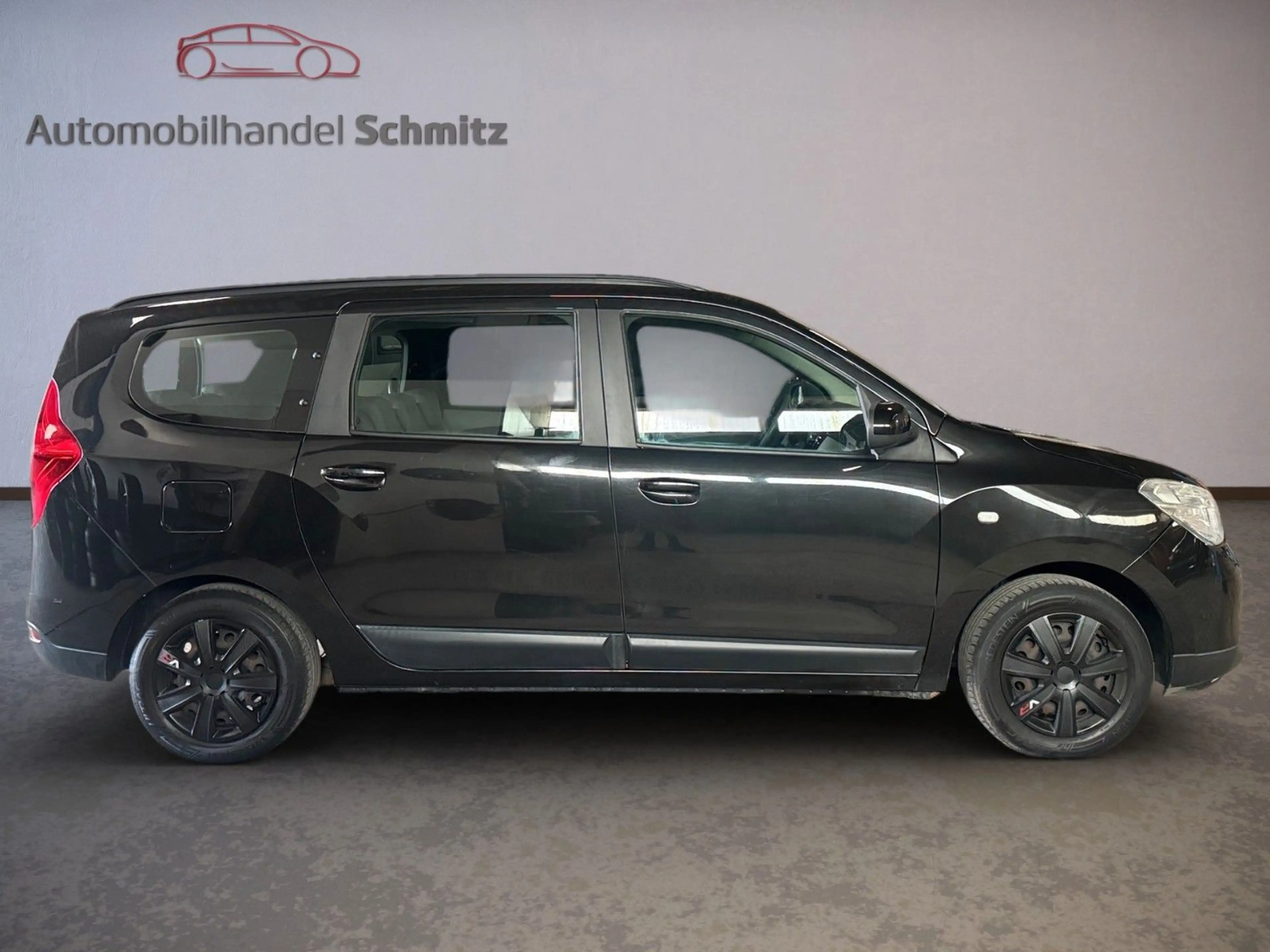 Dacia Lodgy Laureate 1.Hand 7 Sitzer Anhängerkupplung — photo 4