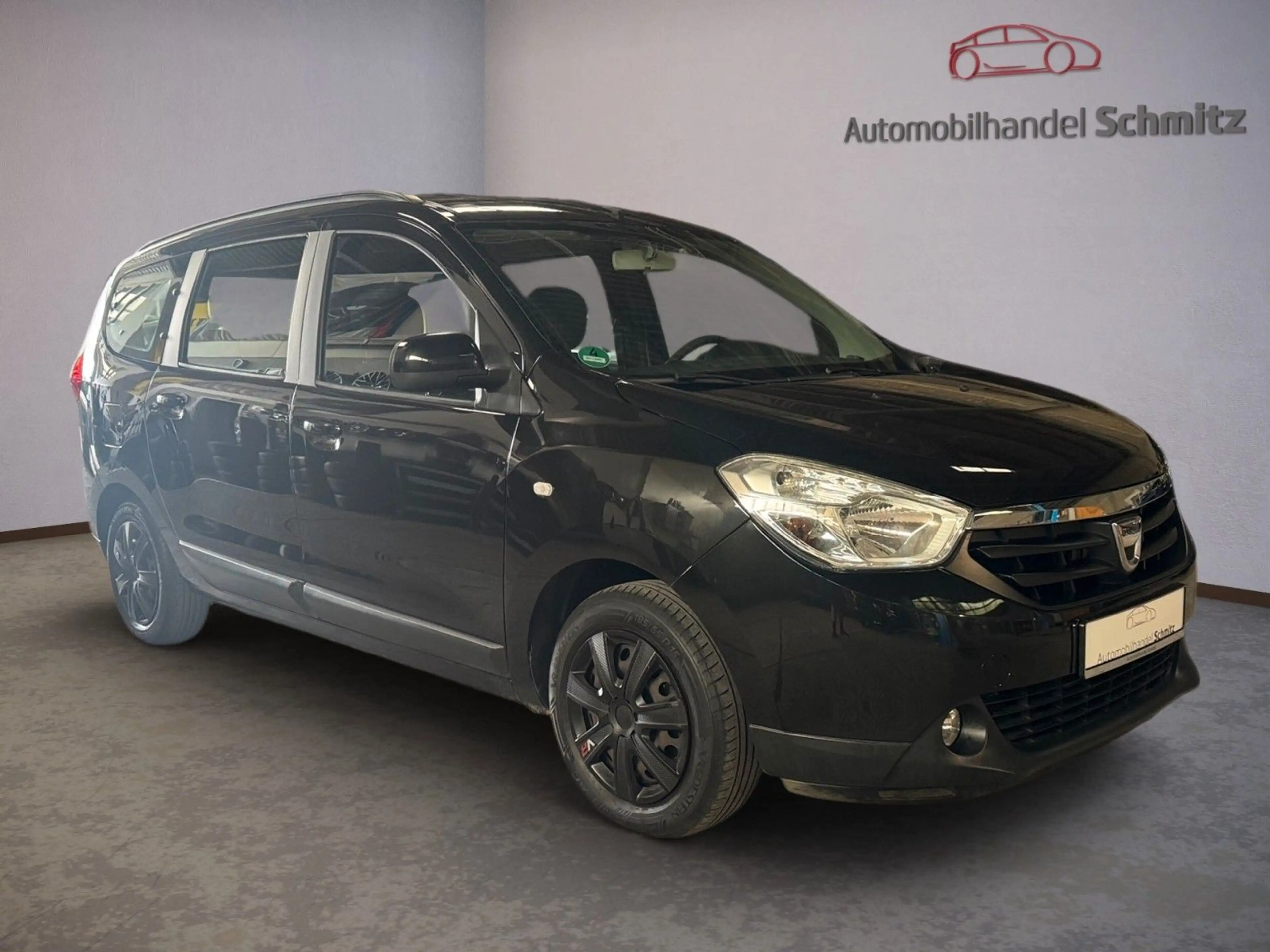 Dacia Lodgy Laureate 1.Hand 7 Sitzer Anhängerkupplung — photo 3
