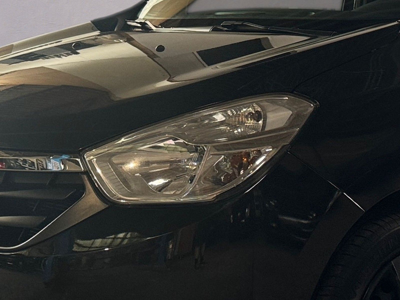 Dacia Lodgy Laureate 1.Hand 7 Sitzer Anhängerkupplung — photo 9