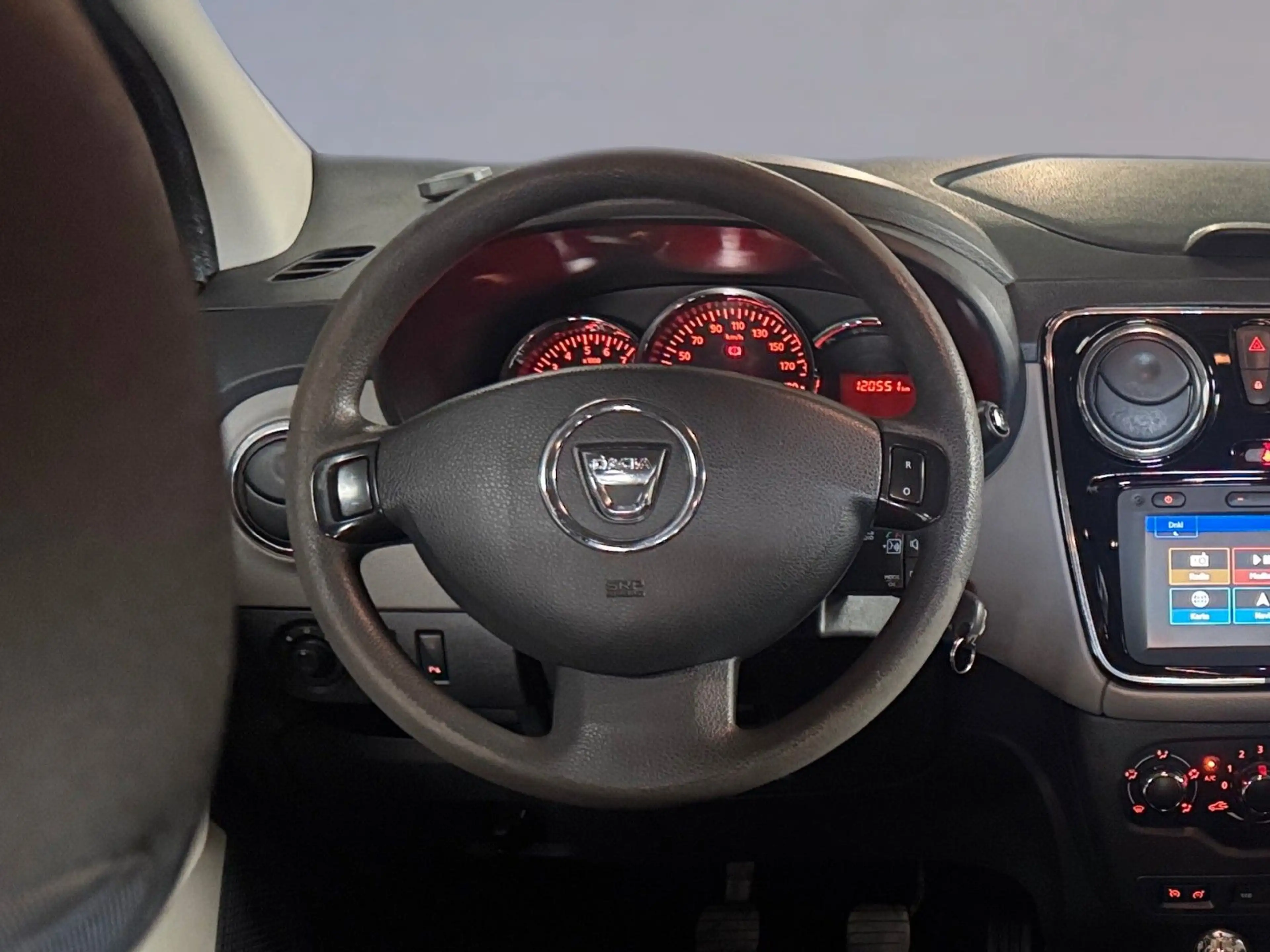 Dacia Lodgy Laureate 1.Hand 7 Sitzer Anhängerkupplung — photo 15