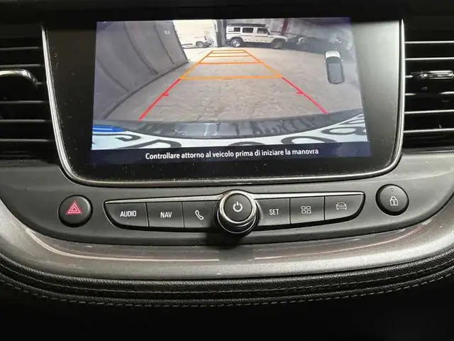 Opel Grandland X view 17