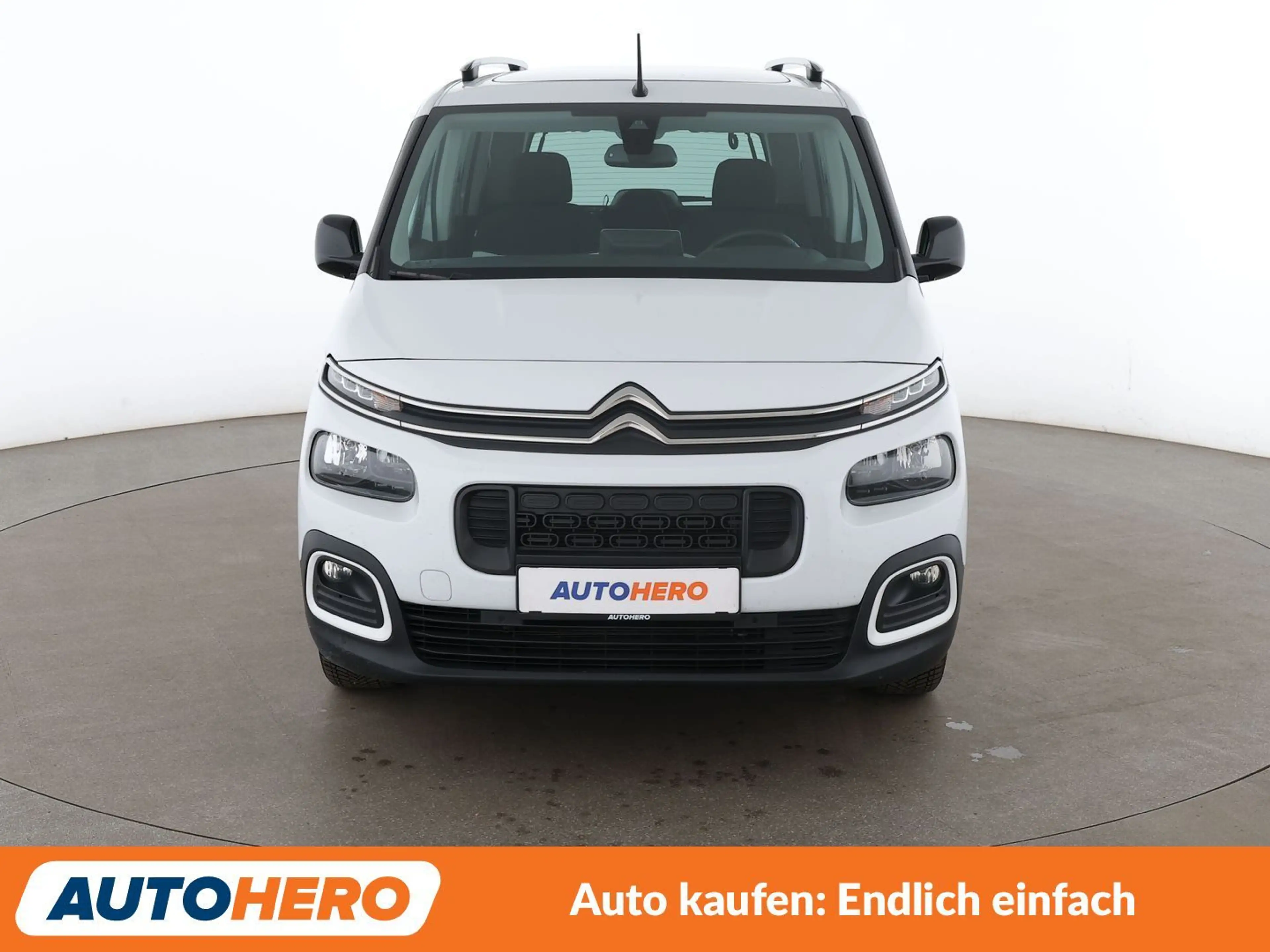 Citroen Berlingo 1.5 Blue-HDi Shine MPV M*NAVI*SPUR*PDC*KLIMA* — photo 9