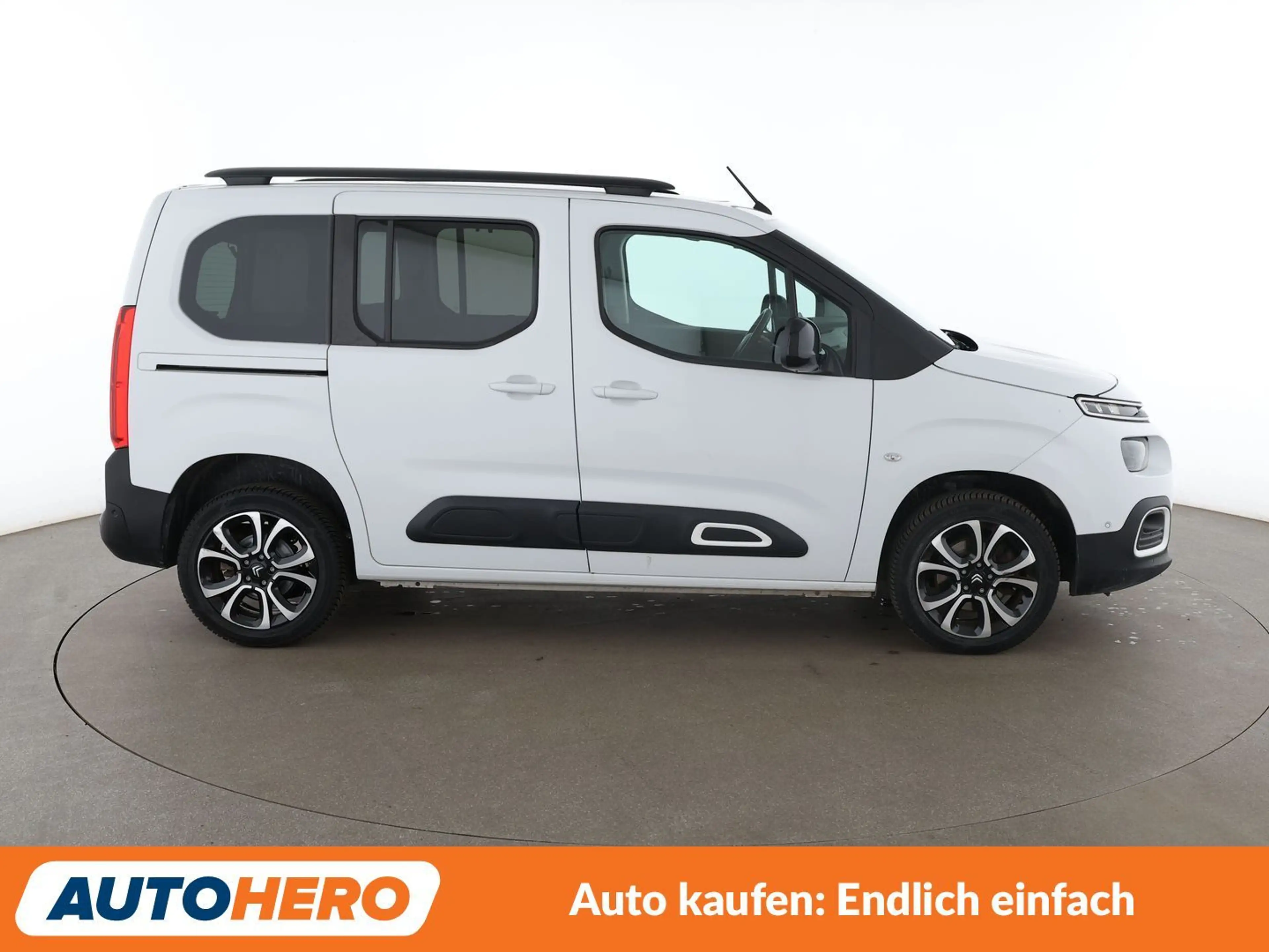 Citroen Berlingo 1.5 Blue-HDi Shine MPV M*NAVI*SPUR*PDC*KLIMA* — photo 7