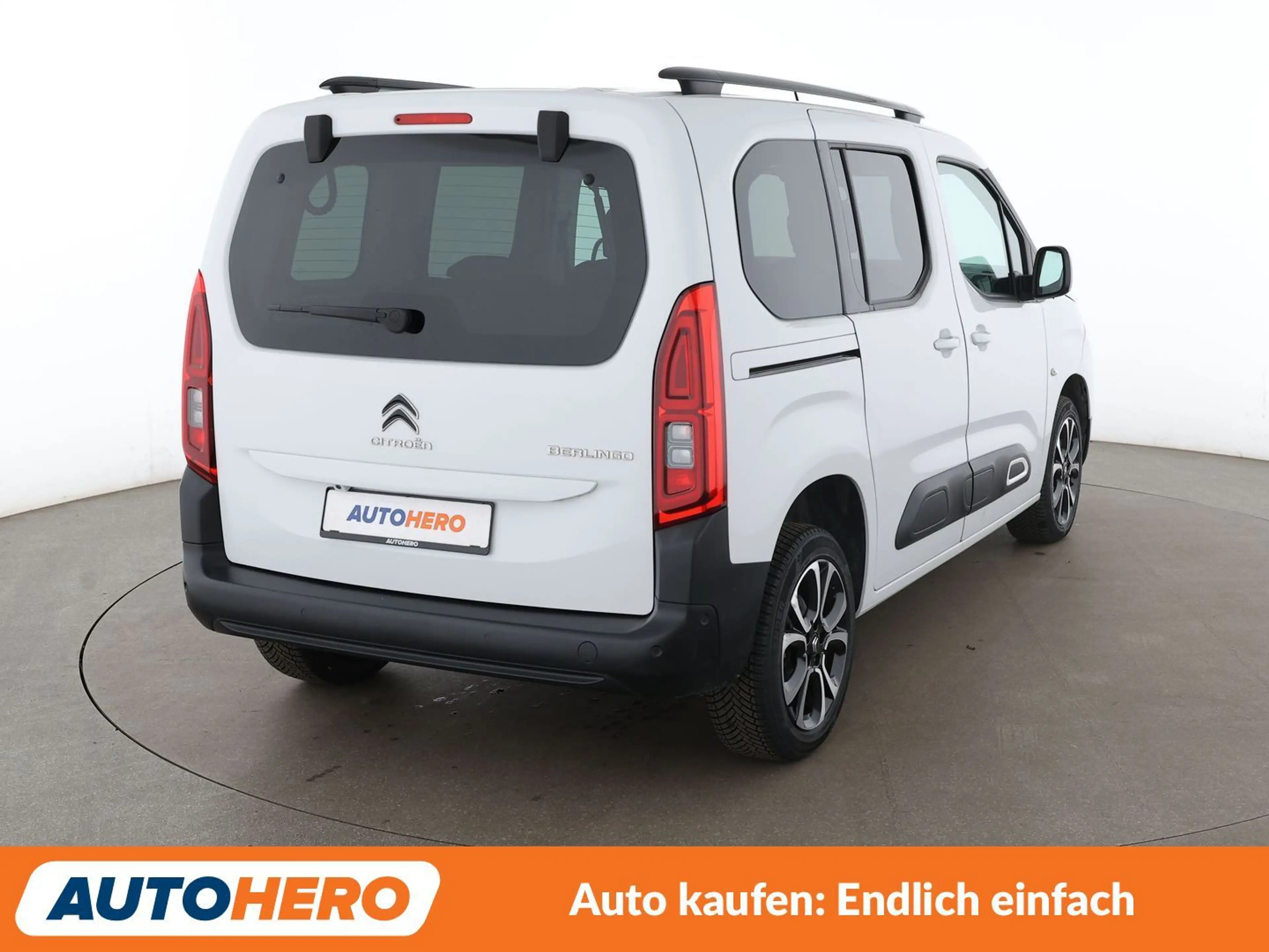 Citroen Berlingo 1.5 Blue-HDi Shine MPV M*NAVI*SPUR*PDC*KLIMA* — photo 6