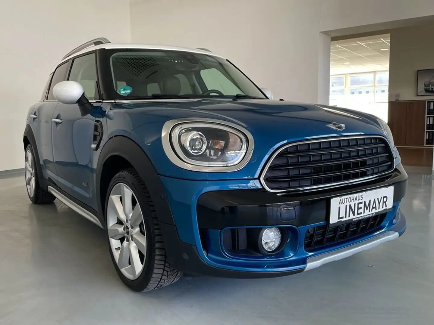 MINI Cooper D Countryman ALL4 Blau - 2