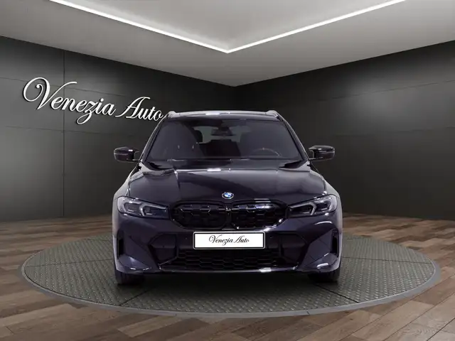 BMW 3 Series view 2