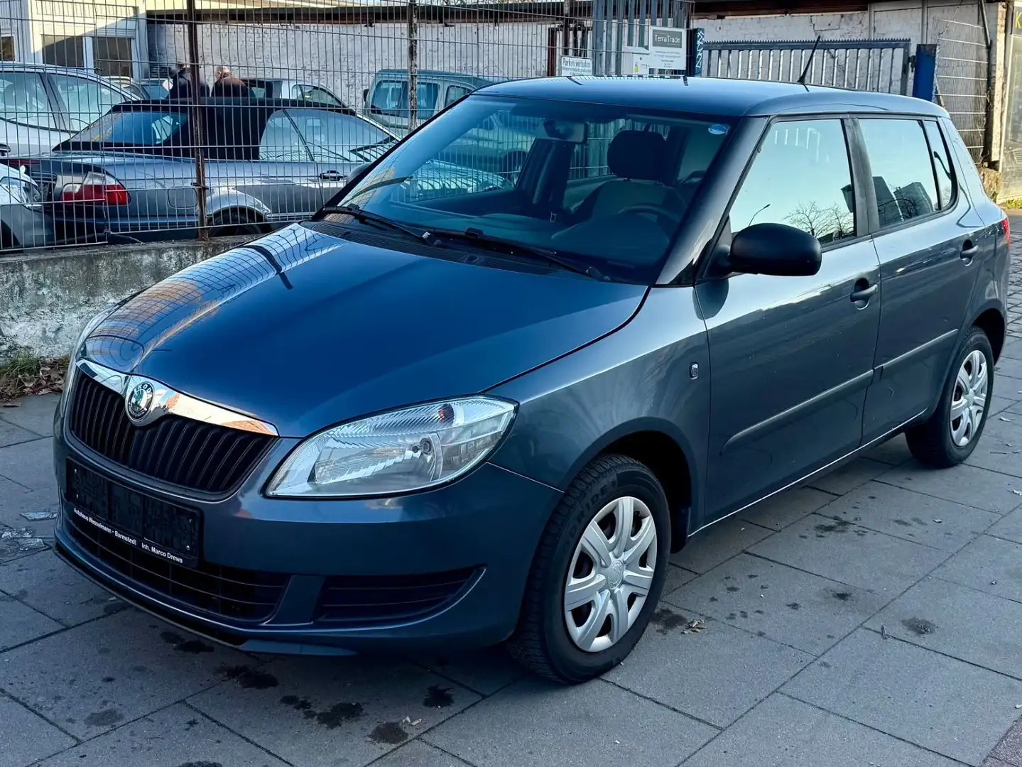Skoda Fabia Active / TÜV NEU Grau - 2