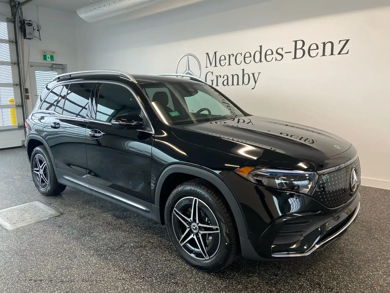 2025 Mercedes-Benz EQB