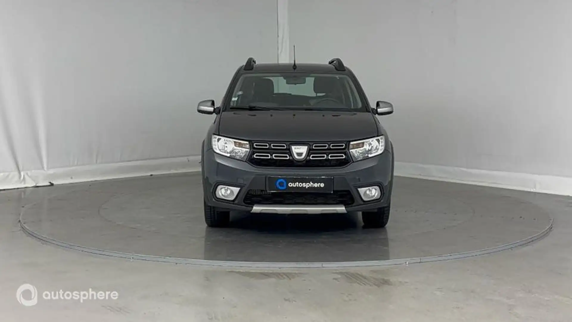 Dacia Sandero 1.0 TCe 100ch Stepway - 2